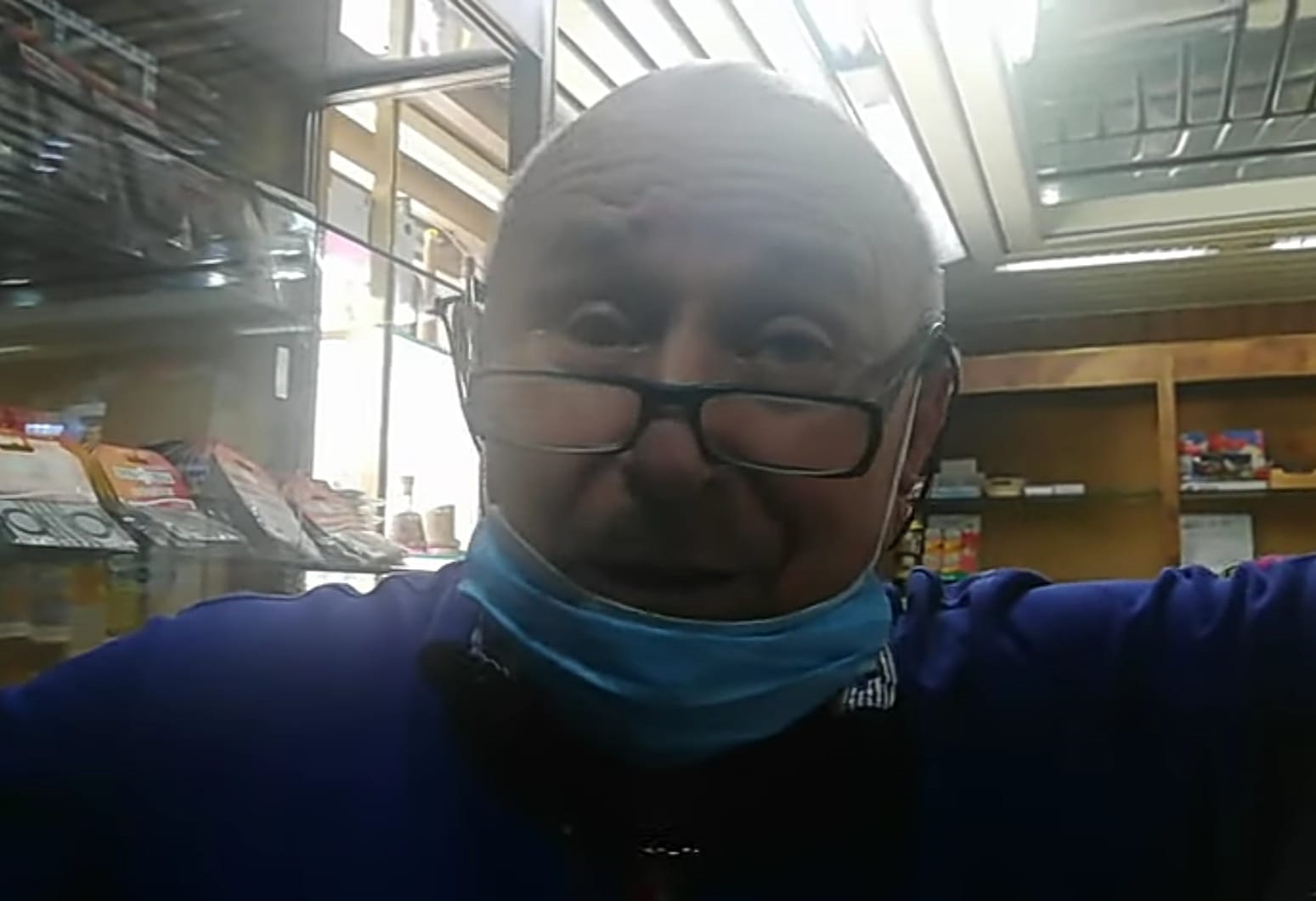 Cagliari piange Salvatore Melis, volto storico del bar Aresu e della tabaccheria della stazione