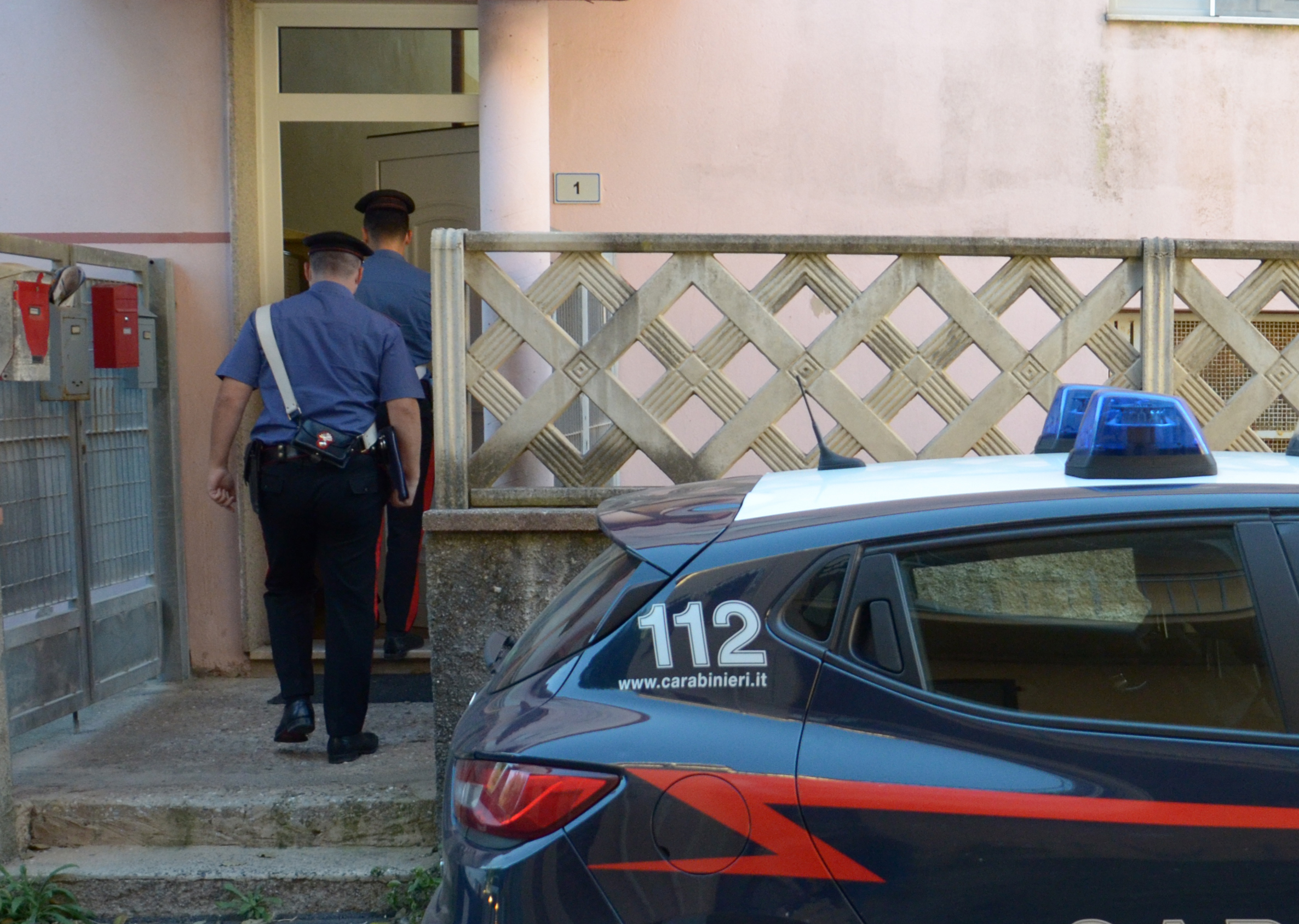 Detenzione e spaccio di marijuana a Settimo San Pietro, un uomo ai domiciliari