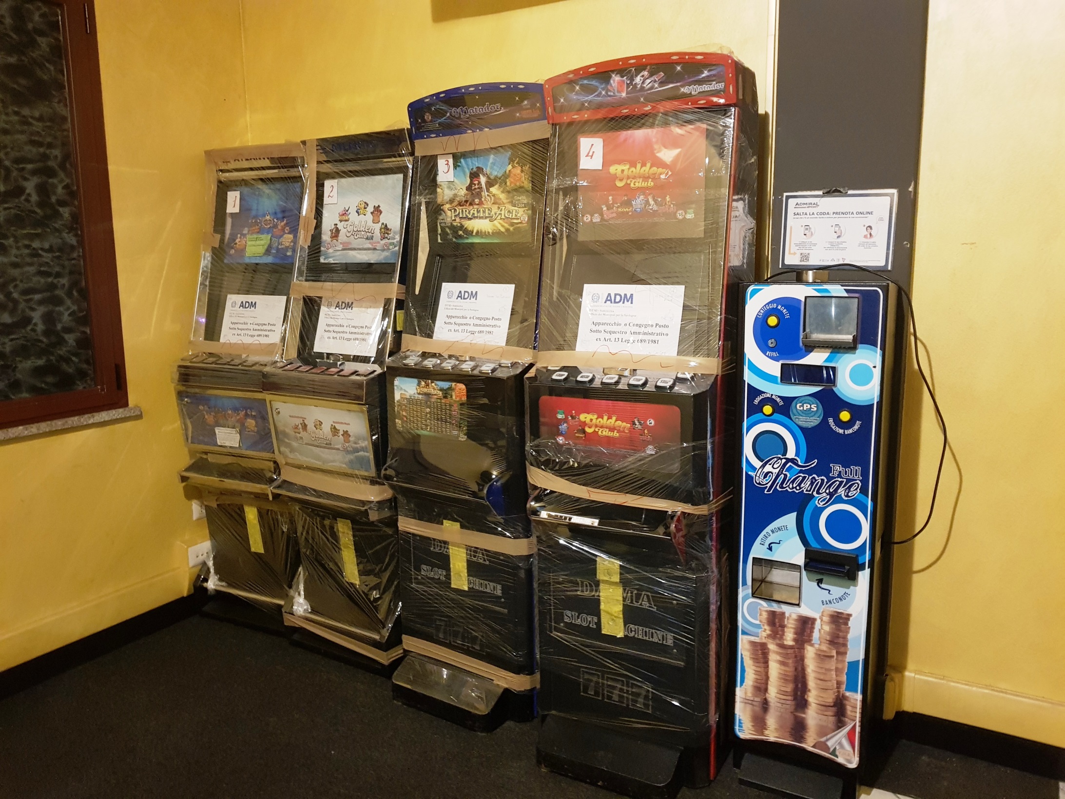Videopoker illegali sequestrati nel Cagliaritano, per i titolari dei locali una sanzione da 78 mila euro