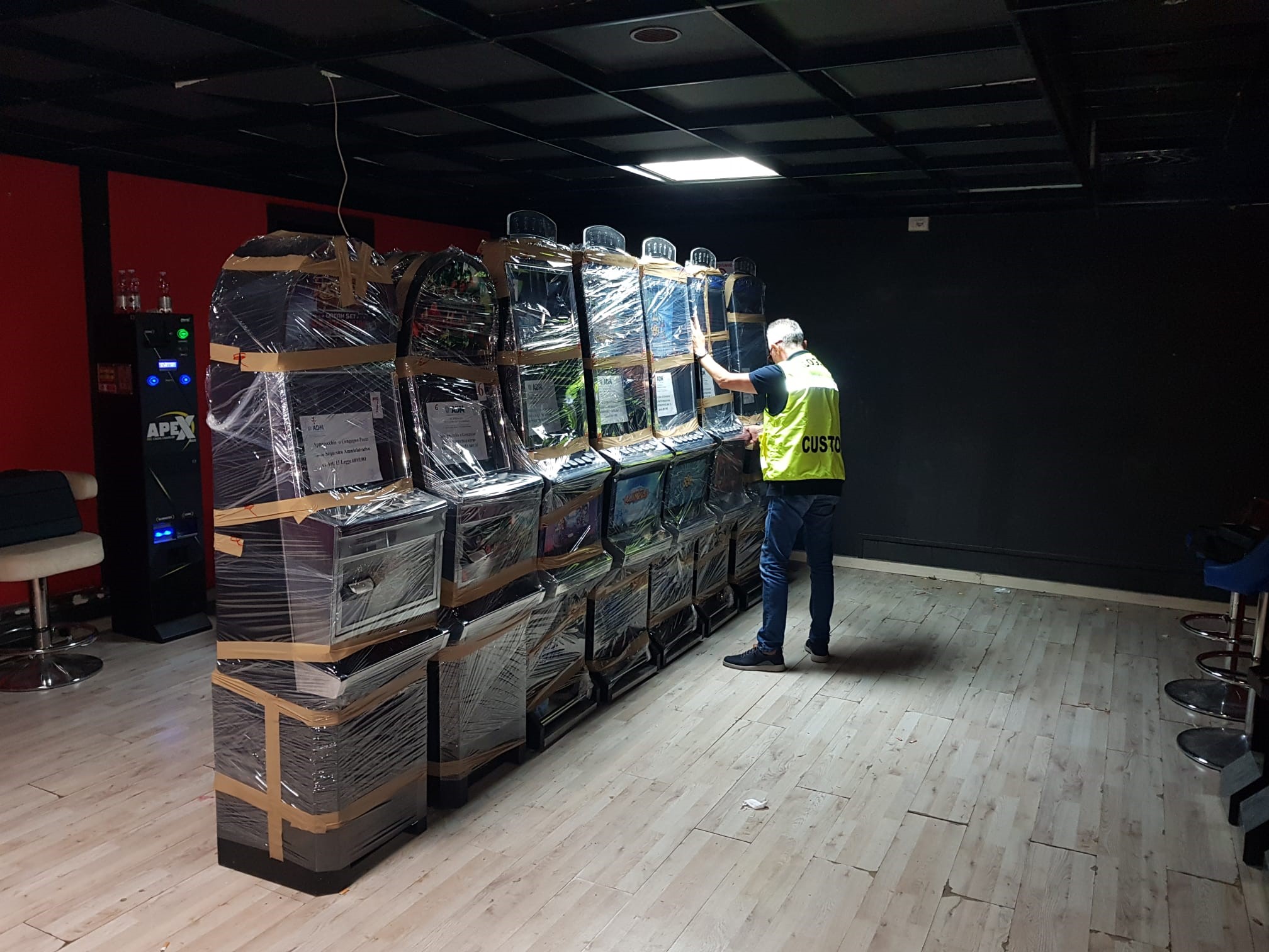 Ussana, sequestrati in un bar 7 videopoker: per il titolare una sanzione e il rischio chiusura temporanea