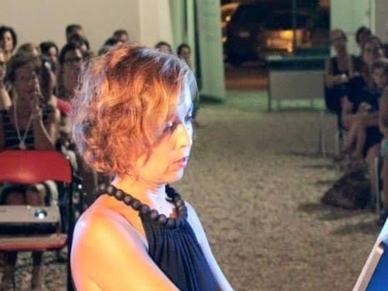 Ogliastra sotto choc per Beatrice Ubaldi, morta a Tortolì: “Addio a una prof unica”
