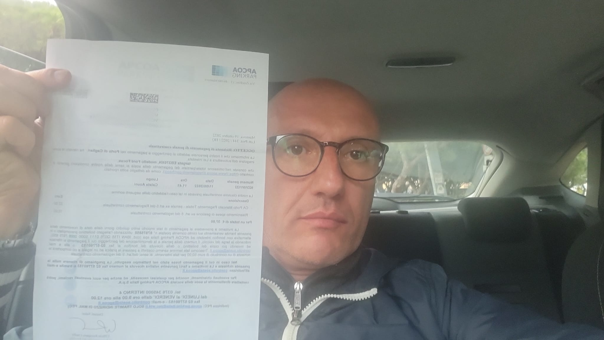 Cagliari, 5 multe in due mesi al porto: “Ma la mia auto era distante dalle strisce blu”