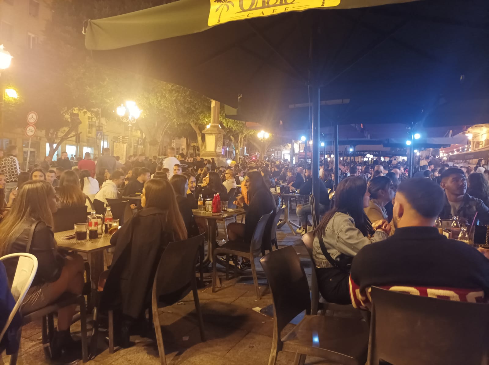 Tutti pazzi per il cibo a Cagliari, boom dei ristoranti: dal 2008 sono aumentati del 76%