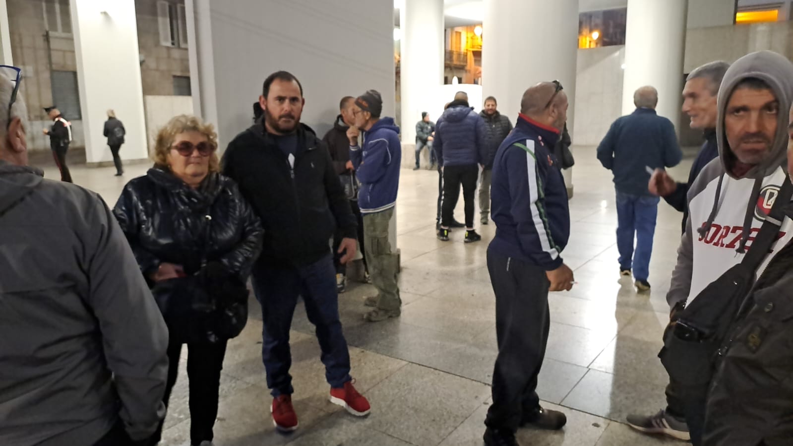 I ricciai sardi pronti a bloccare i porti: “Vogliamo tornare a pescare dal primo dicembre”