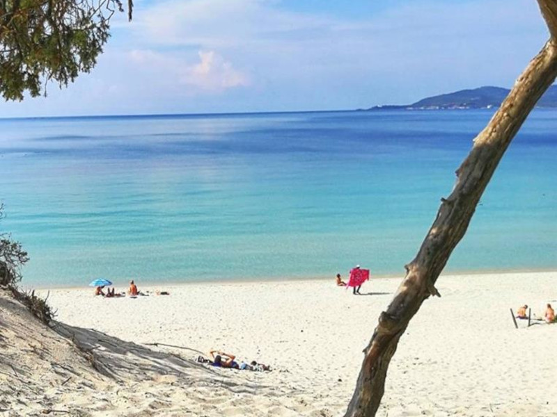 Meteo Casteddu, venerdì di sole e poche nuvole sull’Isola: picchi di 24 gradi