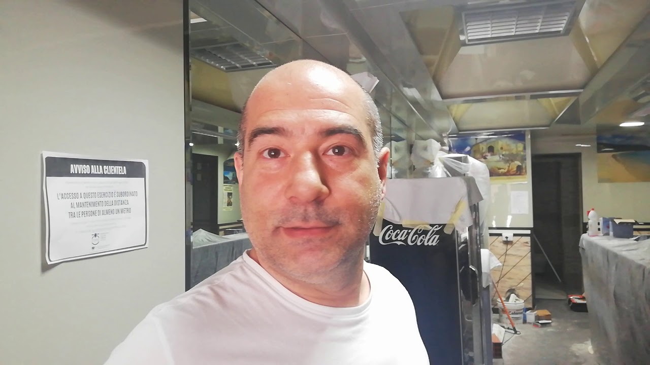 “Ristorante pieno nel weekend a Cagliari, pochi clienti in settimana e bolletta della luce triplicata”