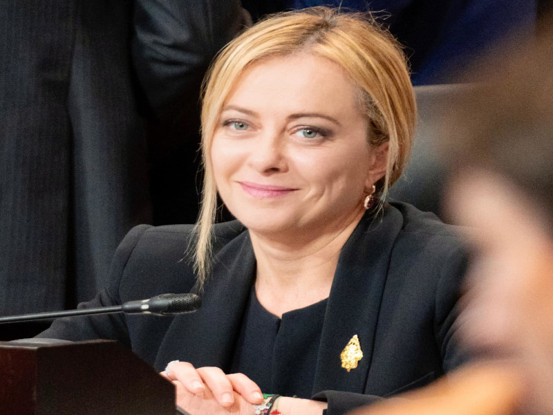 Italia, ecco la manovra: reddito di cittadinanza tagliato e chi assume giovani non paga contributi