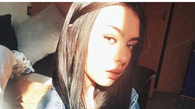 Miriam, 22 anni, morta per quel telefono che non squilla, il dolore del papà: “Non riesco a darmi pace”