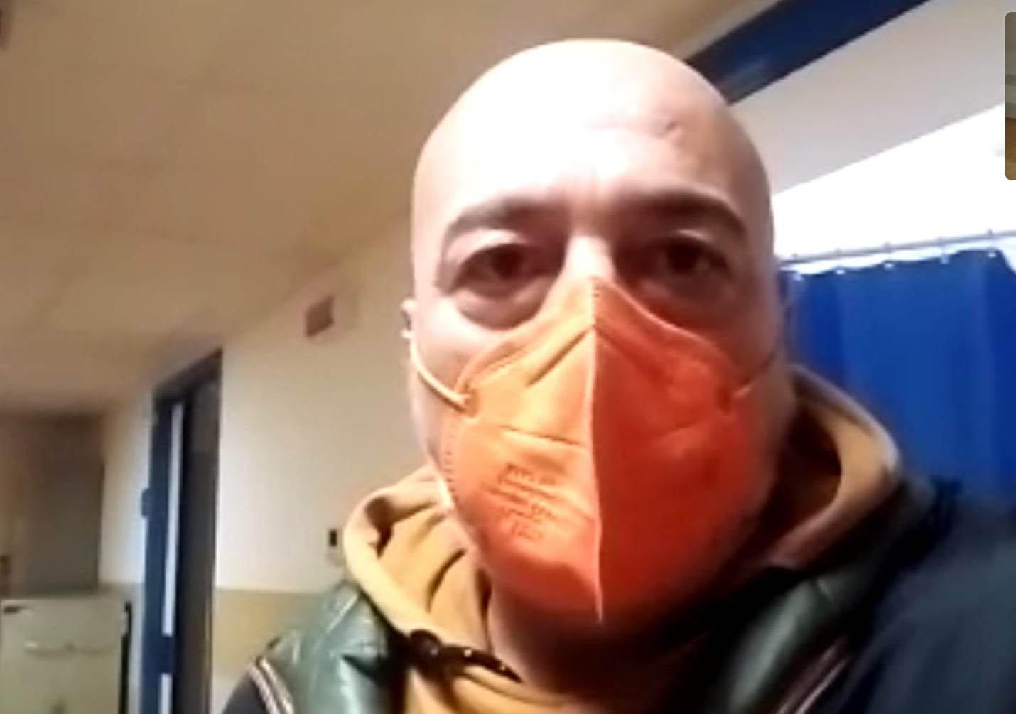 Cagliari, attese infinite al Ss. Trinità: “Forti dolori all’inguine e nemmeno un’ambulanza per cambiare reparto”