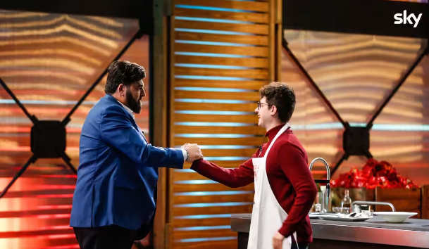 Nei culurgiones all’acqua di pecorino tutto l’amore per la Sardegna: Antonio vola a Masterchef