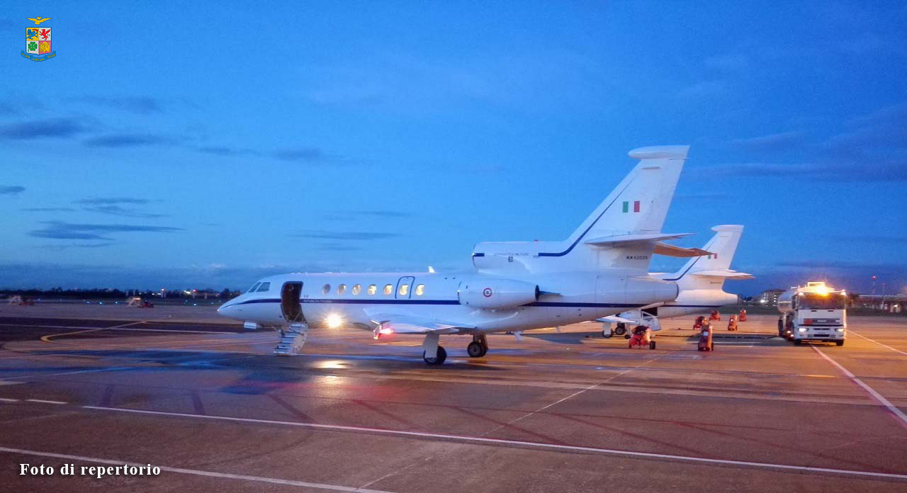 Volo salvavita in piena notte per un bimbo di 9 anni di Cagliari: non respirava più