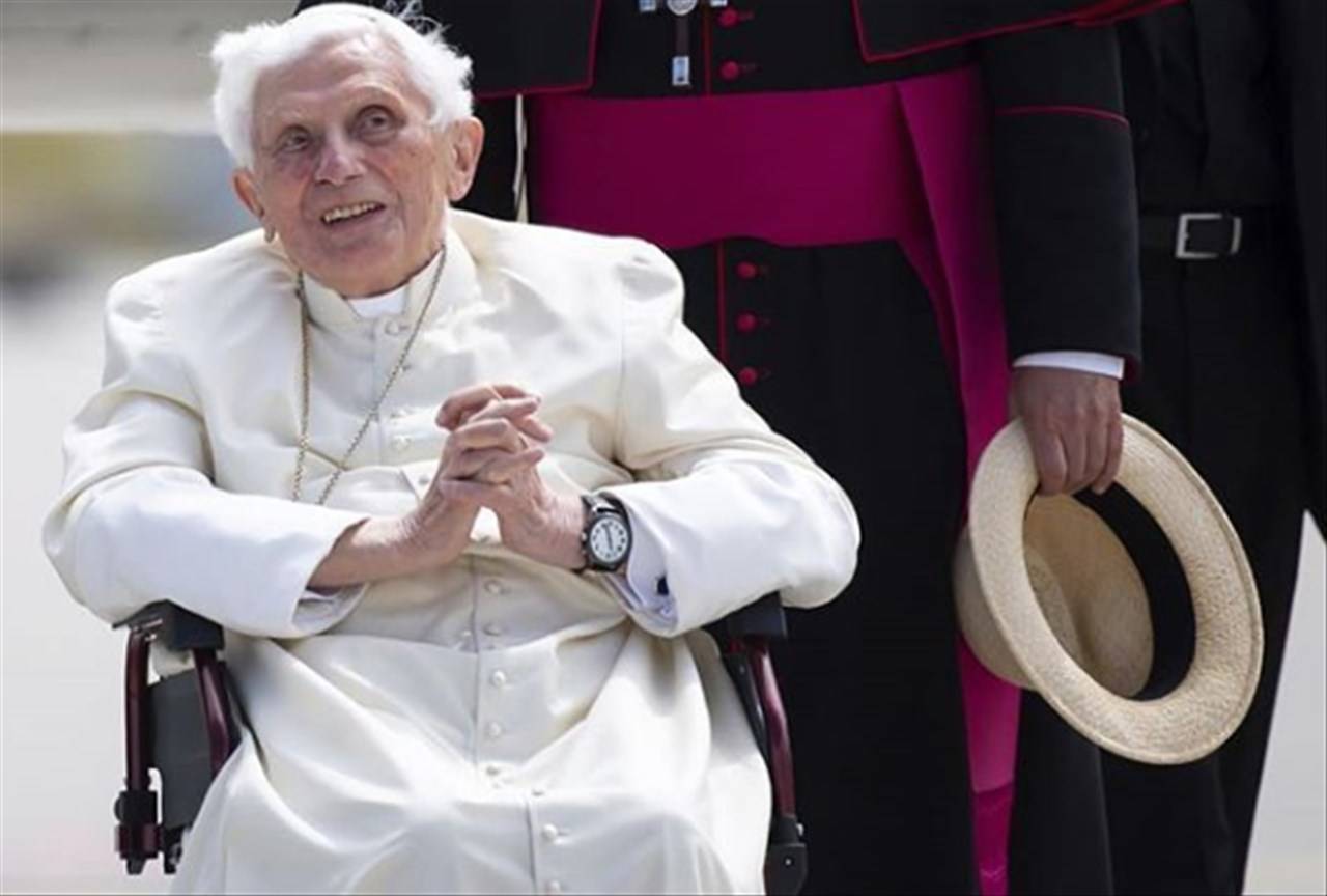 Addio a papa Ratzinger, il mondo piange Benedetto XVI