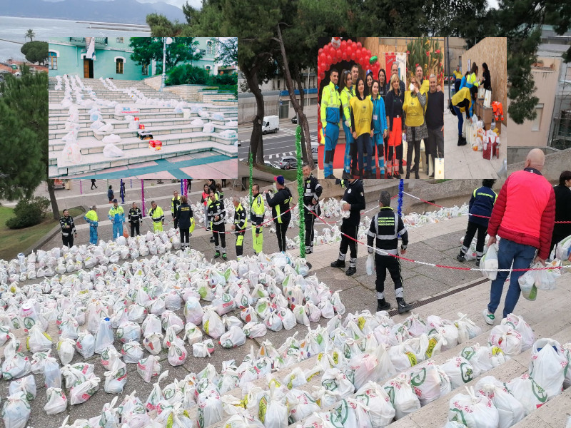Cagliari, la scalinata di Bonaria è già piena: boom di doni per il “Miracolo di Natale”