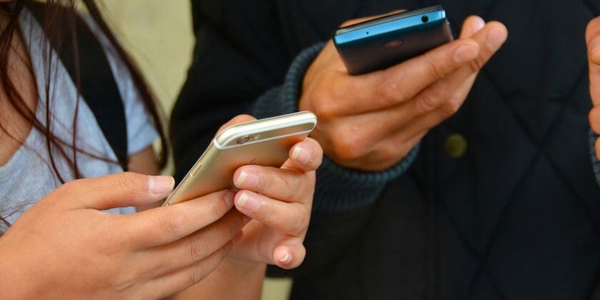 Cliccano un link ricevuto via sms, due giovani di Ovodda si fanno prosciugare il conto