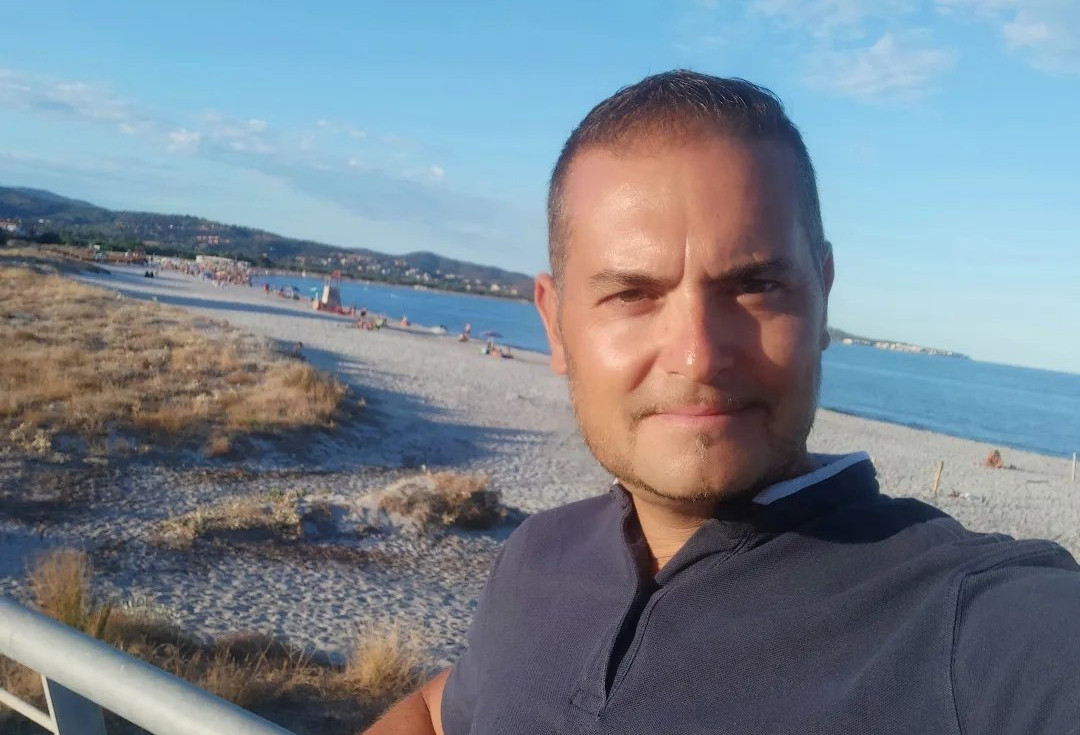 Carabiniere di origini sarde salva la vita a una ragazza: “Eroe? Ho agito per istinto”