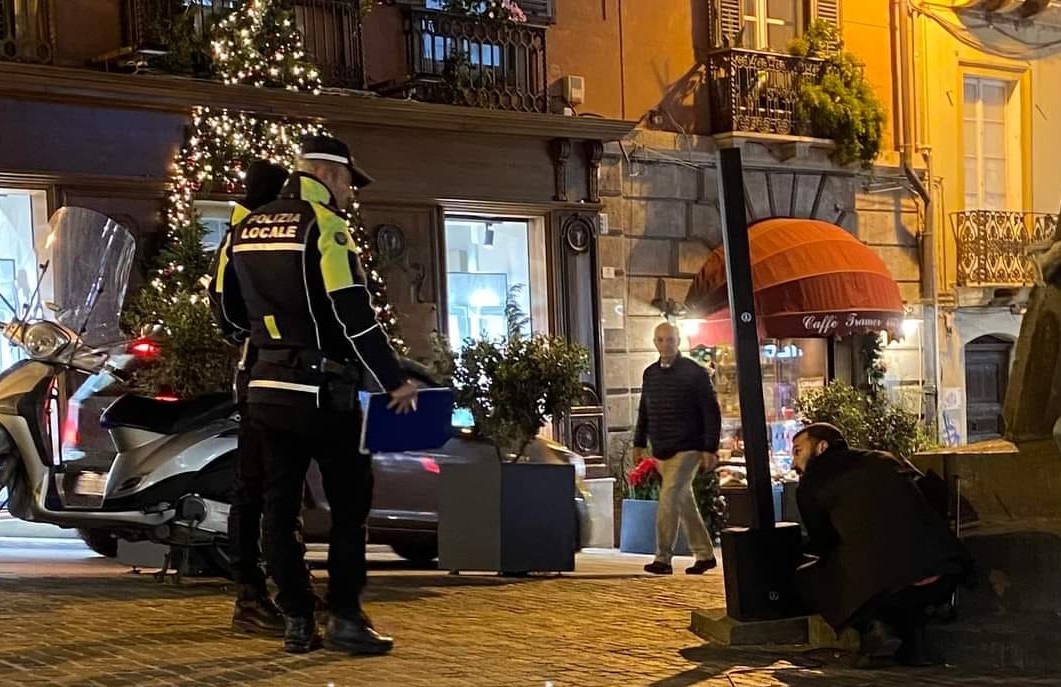 Cagliari, violinista cacciato da via Manno: “Disturbava i commercianti”