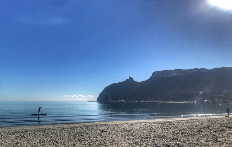 Meteo Casteddu, dicembre anomalo sulla Sardegna: poche nuvole ma niente freddo o pioggia