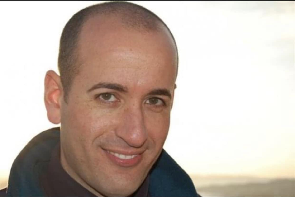 Malore improvviso, muore a 49 anni l’avvocato sardo Dario Annunziata: choc a La Maddalena