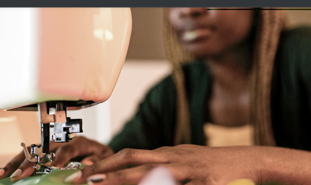 Quartu, laboratori di taglio e cucito per le migranti: “Impareranno un mestiere e potranno fare lavoretti”