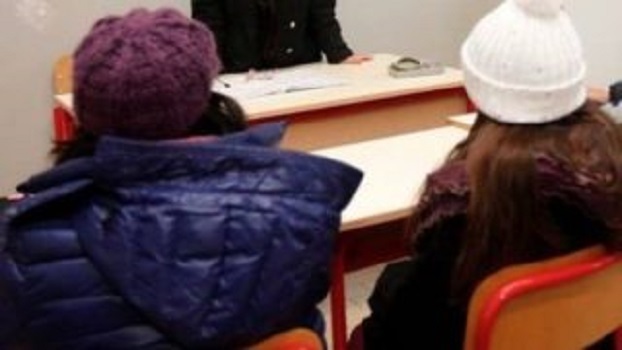 Assemini, bimbi della scuola Gramsci senza riscaldamento: genitori in rivolta