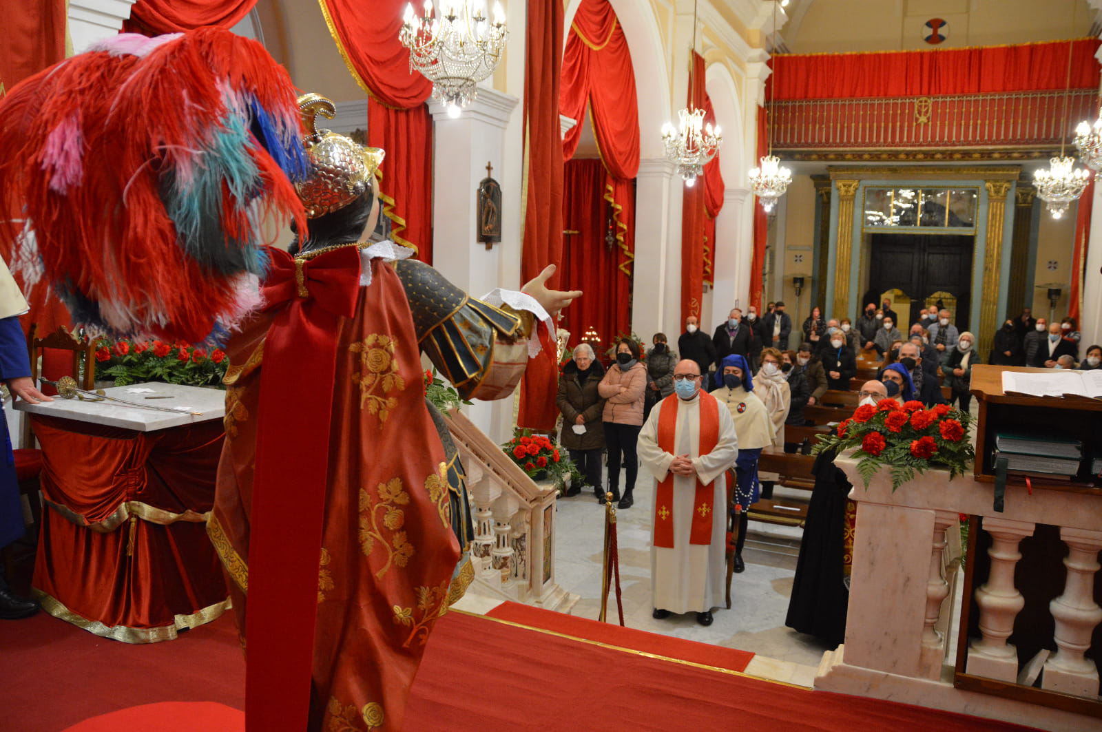 Cagliari, Sant’Efisio in processione a gennaio: via i tavolini e stop alla movida nel Corso
