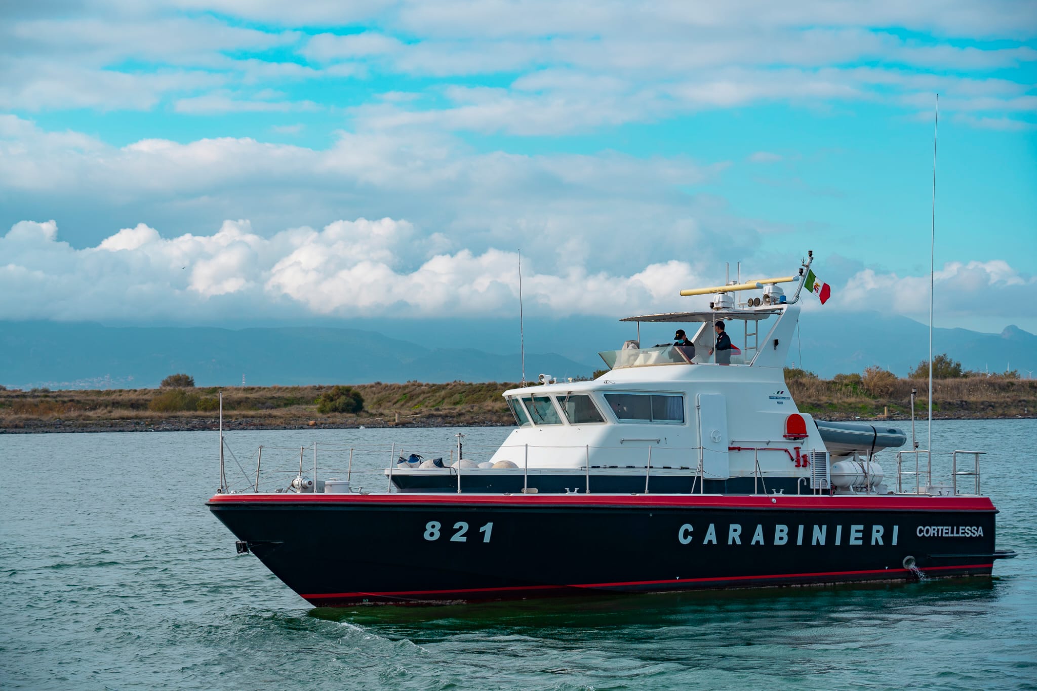 Non si fermano gli sbarchi clandestini, 14 algerini rintracciati a Carloforte