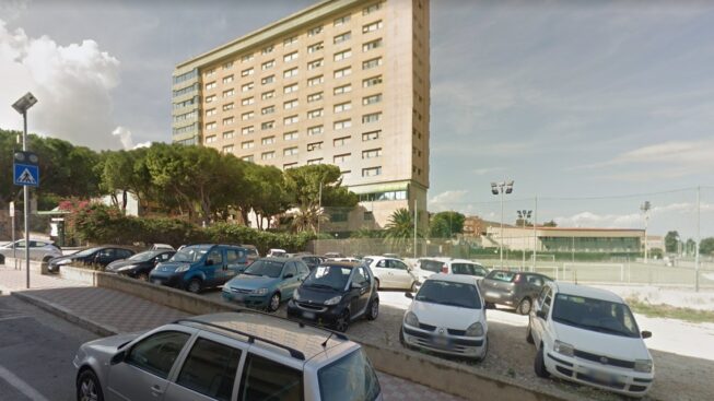 Campus universitario con centro commerciale in via Trentino, rivolta a Sa Duchessa: “Chiuderanno i negozi del rione”