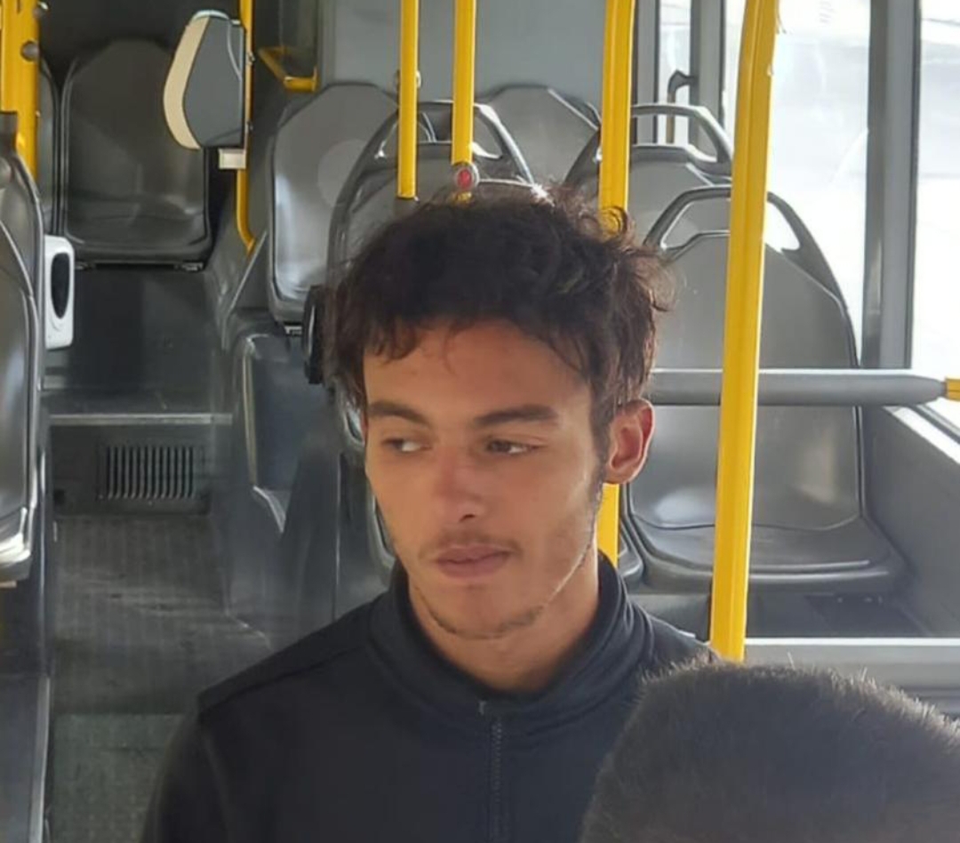 Rissa alla stazione, poi i pugni al carabiniere: il picchiatore algerino nuovamente arrestato a Cagliari