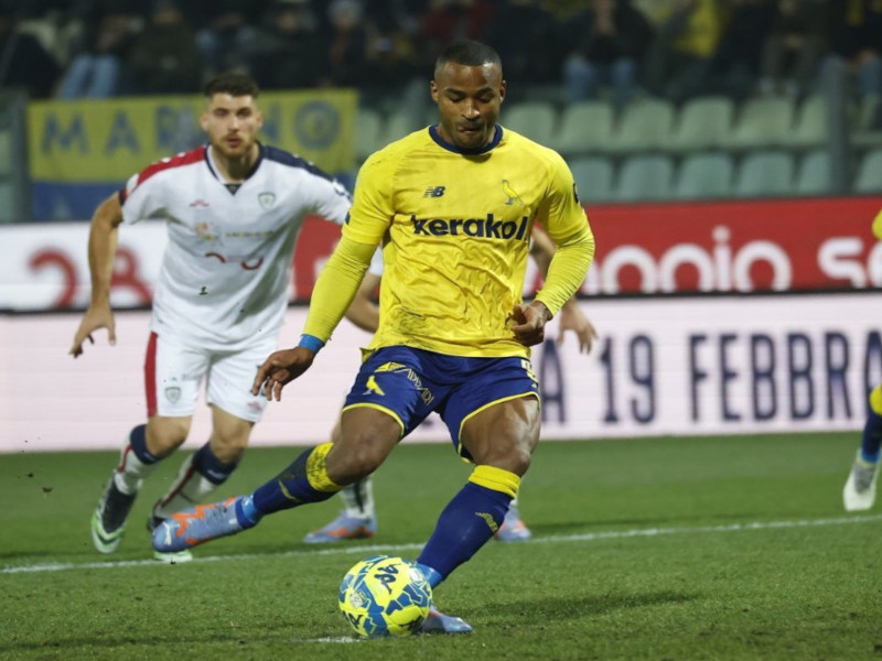 Modena-Cagliari 2-0, vergogna arbitro e vergogna Cagliari: travolti i baby di Giulini e Ranieri