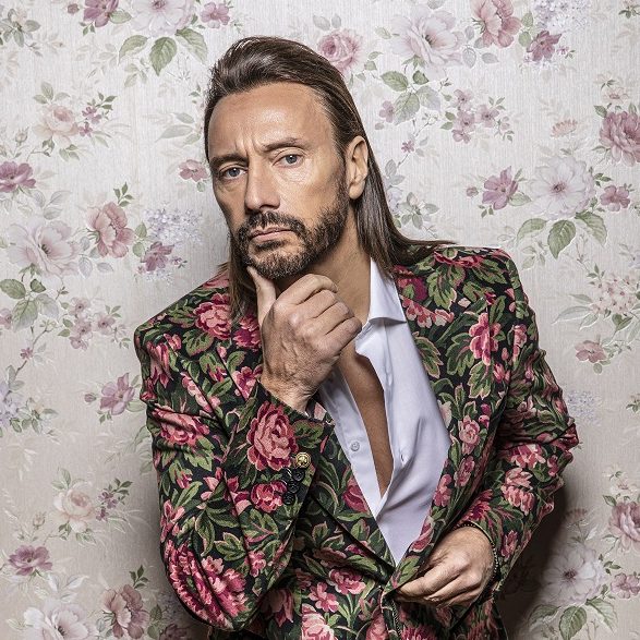 Cagliari, il 25 aprile show alla Fiera con la musica di Bob Sinclair