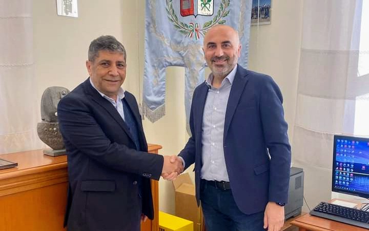 Via lo storico pediatra, Osama al Jamal lascia Villasor dopo 29 anni