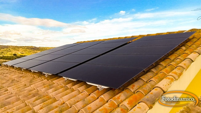 Pannelli solari e disinformazione: le differenze tra Fotovoltaico, Fotodinamico e Termodinamico