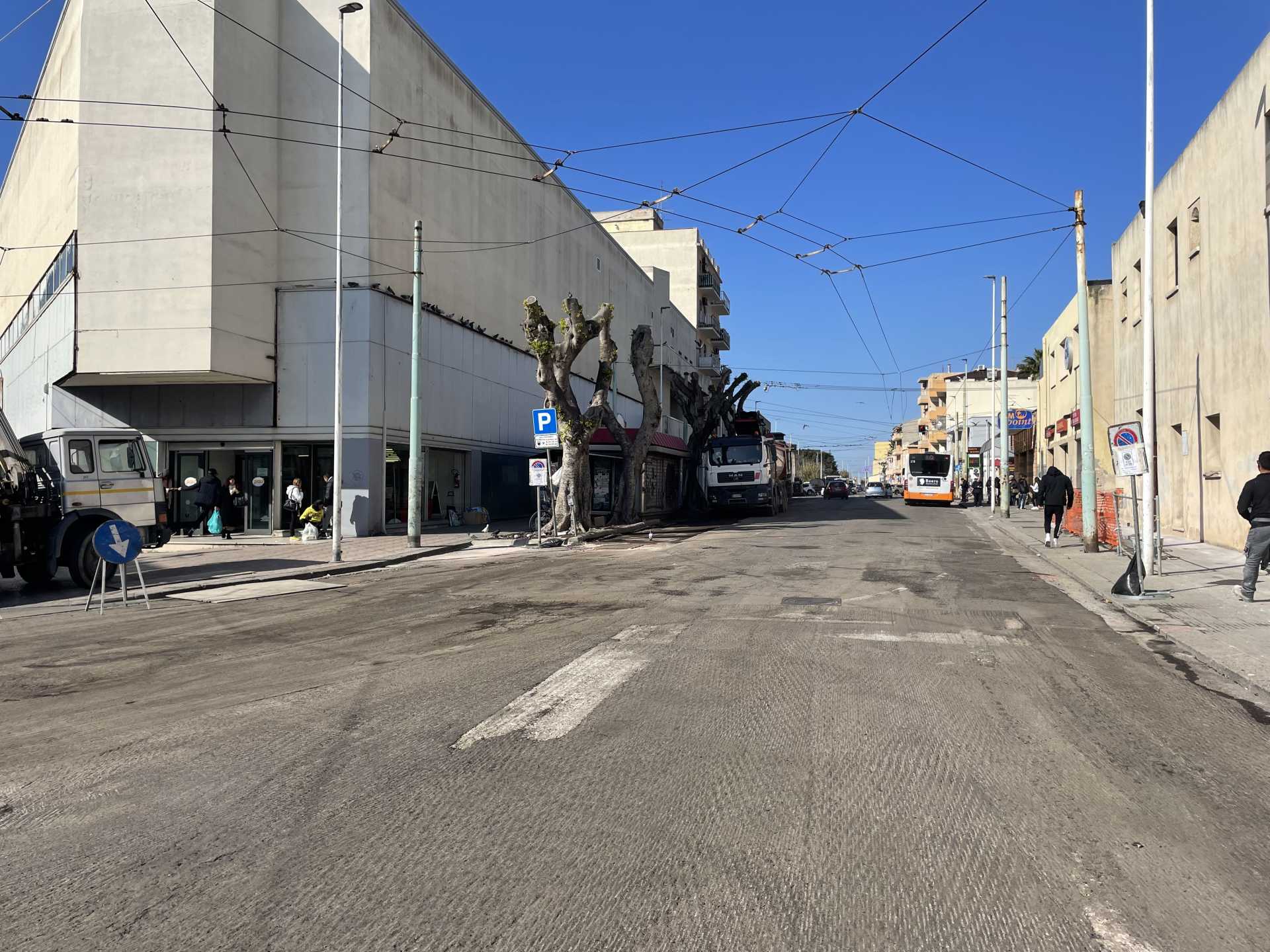 Quartu, ultimi ritocchi in via Brigata Sassari: “Asfalto nuovo in arrivo anche in altre strade”