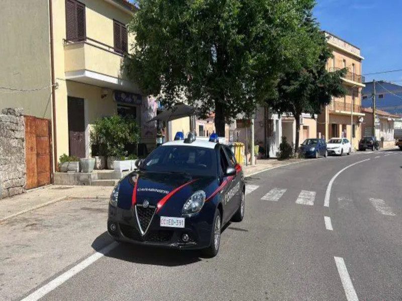 Giallo in una casa nelle campagne di Tempio Pausania, un 50enne straniero trovato morto