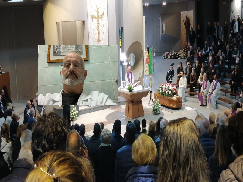 L’ultimo abbraccio di Quartu a Tonino Dessì, morto a 63 anni: “Non ti deluderemo mai”