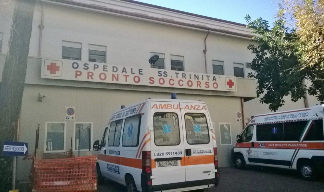 Cagliari, 81enne trasferito dal Ss. Trinità ad Isili positivo al Covid: “L’abbiamo scoperto per caso”