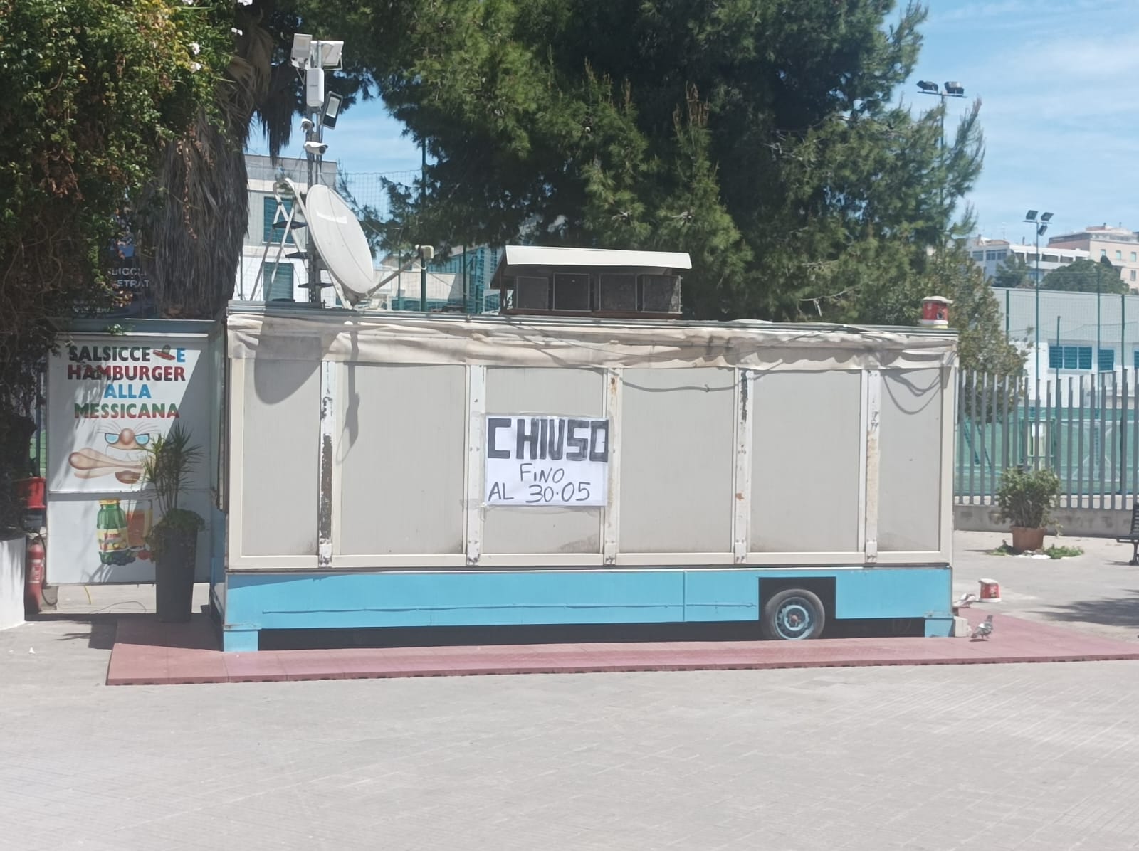 Cagliari, dopo sgombero e multa arriva la chiusura di 30 giorni per la paninoteca dell’Ossigeno