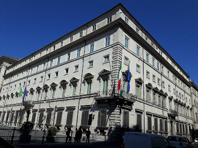 La Regione di Solinas silurata dal governo amico: impugnata la legge finanziaria