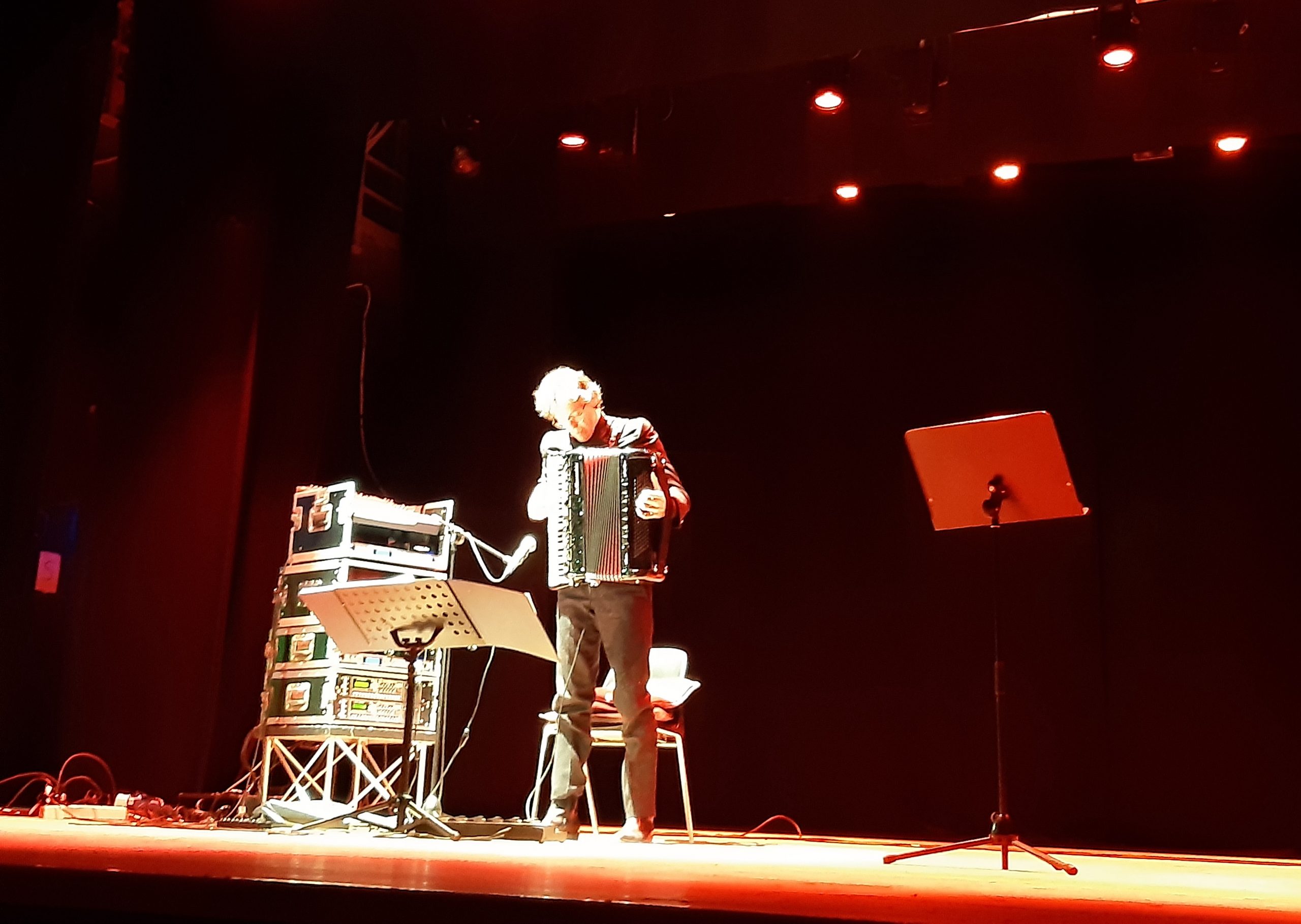 Teatro e beneficenza a Selargius: spettacolo su Morricone per aiutare una bimba affetta da una malattia rara