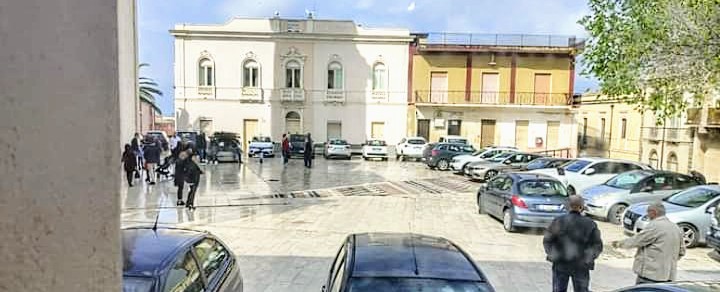 Lotta alla sosta selvaggia a Sinnai, l’opposizione chiede un intervento tempestivo