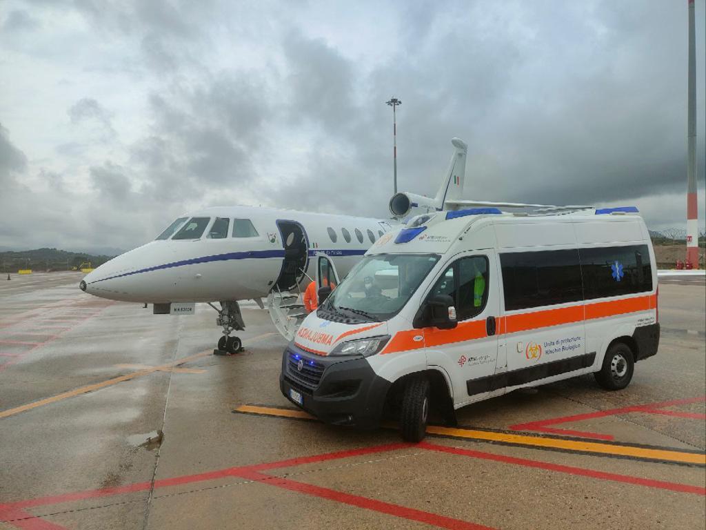 Volo salvavita per un bimbo sardo di 11 mesi, ricoverato al Gaslini di Genova