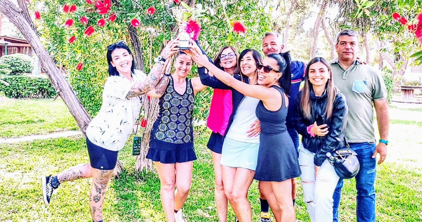 Cagliari, le ragazze del tennis in finale contro la provincia di Sassari