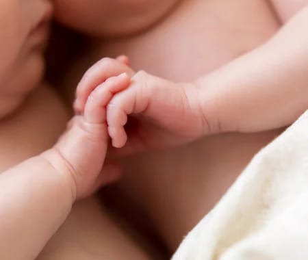 Triplo lieto evento: Barrali in festa per la nascita di tre gemelli