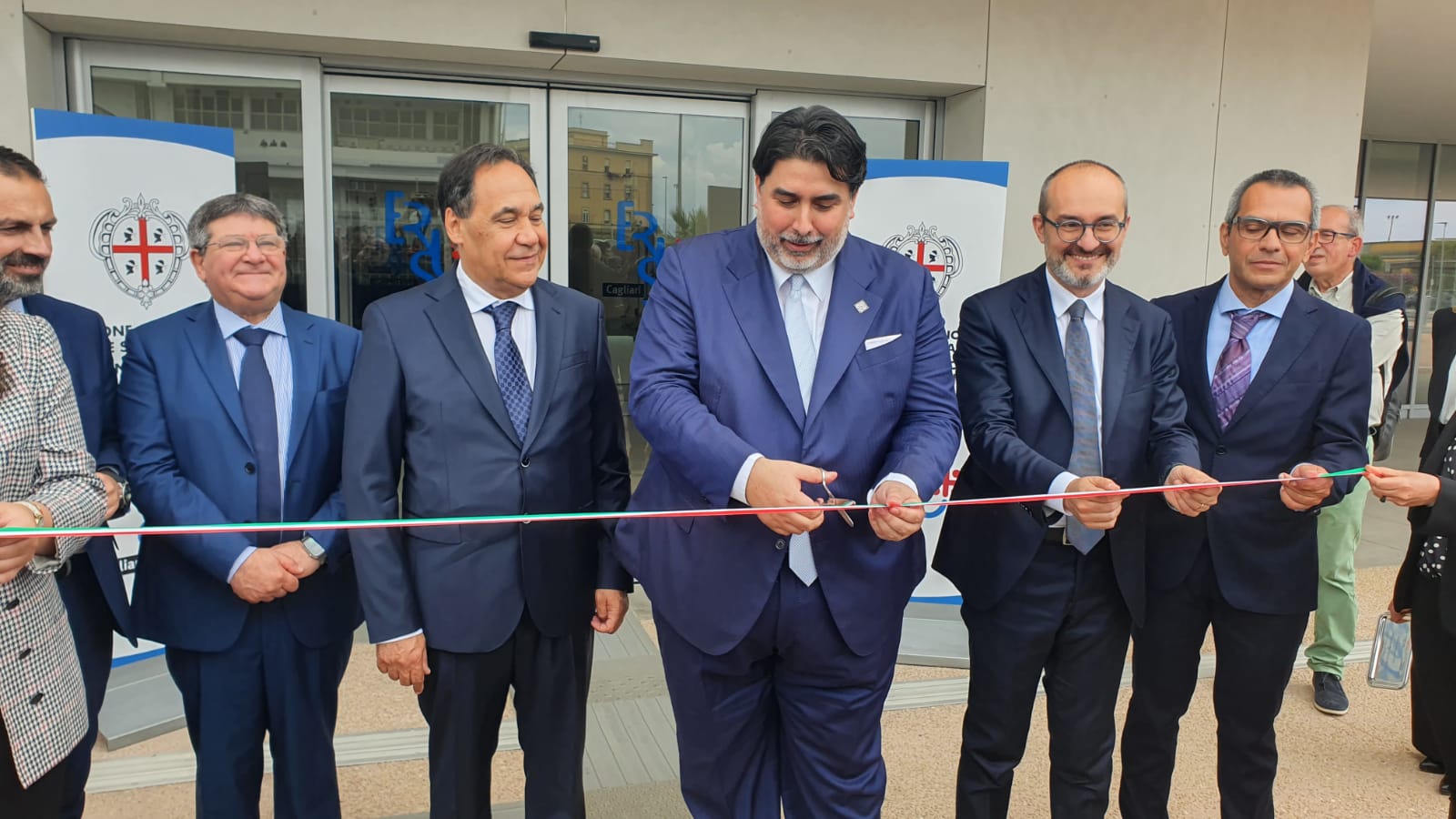 Cagliari, alloggi e mensa per studenti con vista sul mare: dopo 20 anni apre il campus di viale La Playa