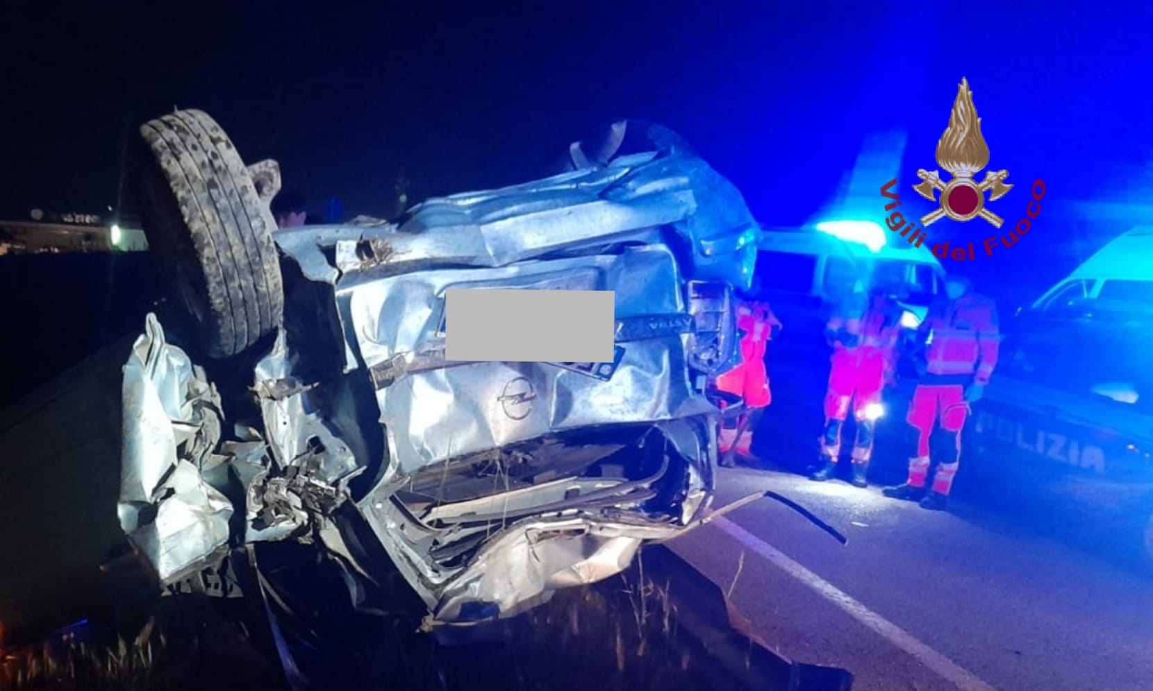 Tragedia sulla 131 a Sestu, auto si ribalta sul cavalcavia: morto il conducente