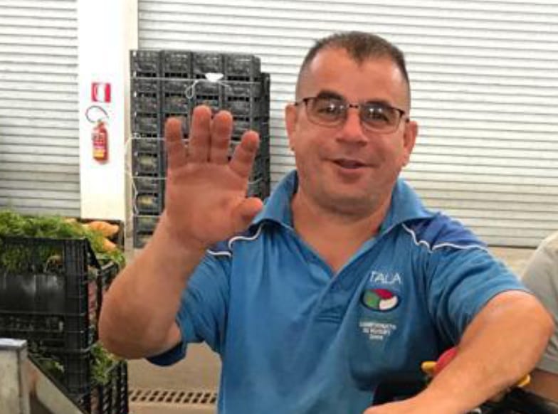 Vola giù dal cavalcavia sulla 131 e muore, Sestu sotto choc per Ignazio Melis