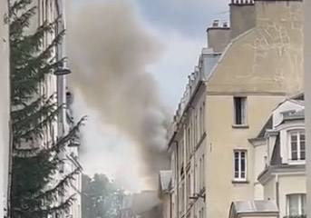 Paura a Parigi, esplode un palco in pieno centro: 7 feriti altri sotto le macerie