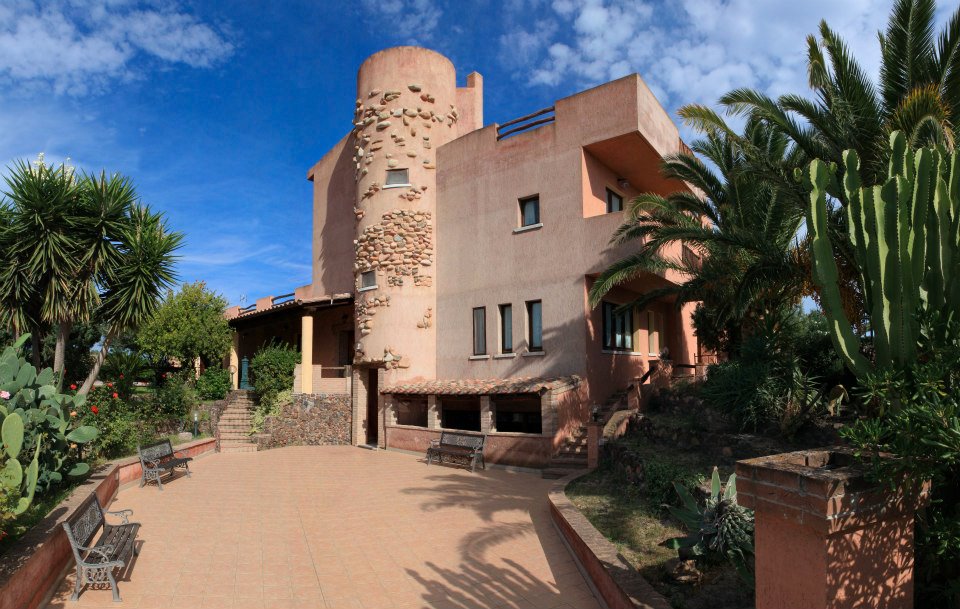 Quartucciu, dramma all’hotel I Ginepri: turista 52enne trovato morto in camera