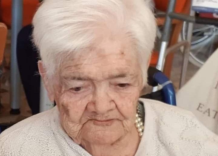 Gergei in festa per zia Laura Meloni: 104 candeline e l’abbraccio dell’intero paese