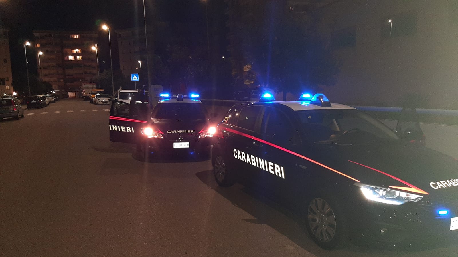 Ruba dalla mensa e distrugge i locali della scuola, danni per 20 mila euro: 36enne arrestato a Sinnai